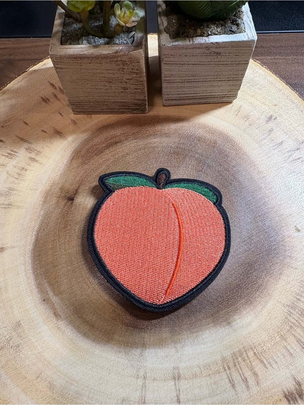 Vintage Peach Patch in Orange and Green
